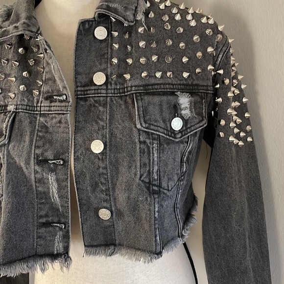 AZALEA WANG metal stud crop denim jacket AKIRA rare - Picture 7 of 12